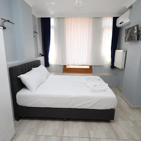 Merdin & - Downtown Apartmanhotel