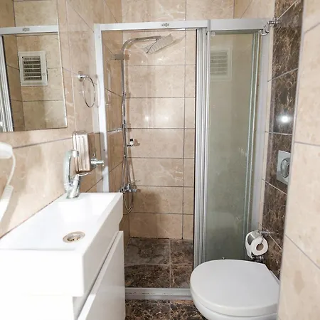 Merdin & - Downtown Lejlighedshotel 4*